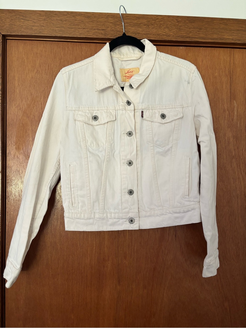 Levi’s trucker jacket size medium